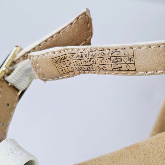 Vionic White Gold Orthaheel Rest NALA Embellished Flat Sandals 11W - Picture 8 of 8